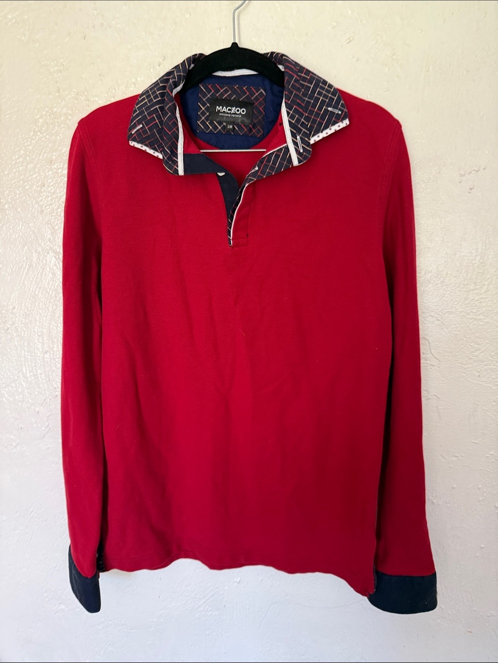 Maceoo Red Long-Sleeve Crewneck with Patterned Contrast Collar